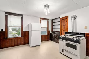 31 Chrome St, Worcester, MA 01604 - Photo 19