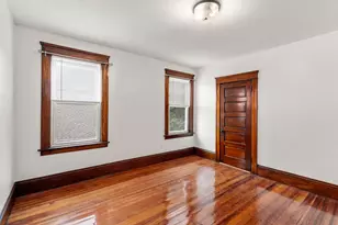 31 Chrome St, Worcester, MA 01604 - Photo 17