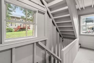 31 Chrome St, Worcester, MA 01604 - Photo 11