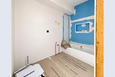 29 Westmore #29, Boston, MA 02126 - Photo 15