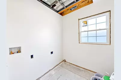 29 Westmore #29, Boston, MA 02126 - Photo 11