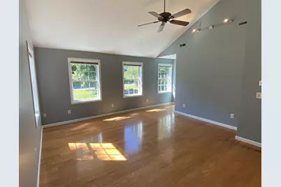 7 Hemlock Hollow, Belchertown, MA 01007 - Photo 5