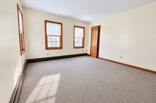 34 Dorchester St, Worcester, MA 01610 - Photo 11