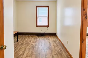 34 Dorchester St, Worcester, MA 01610 - Photo 5