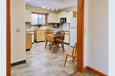34 Dorchester St, Worcester, MA 01610 - Photo 3