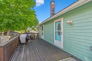 6 Roosevelt Ave, Hull, MA 02045 - Photo 5