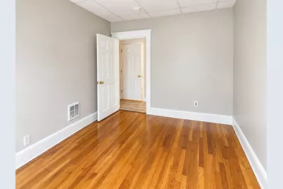 27 Mystic Ave #1, Lynn, MA 01904 - Photo 5