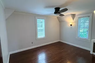 860 Pleasant St, Worcester, MA 01602 - Photo 21