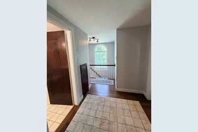 860 Pleasant St, Worcester, MA 01602 - Photo 17