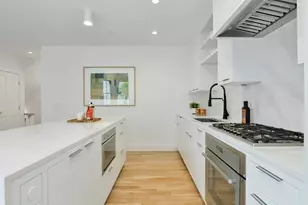 15 Pleasant St, Cambridge, MA 02139 - Photo 9
