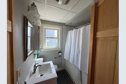107 Bluff Ave, Swansea, MA 02777 - Photo 9