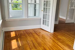32 Woodford St, Worcester, MA 01604 - Photo 3