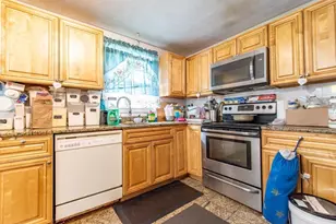 336 Mendon Rd, North Attleboro, MA 02760 - Photo 9