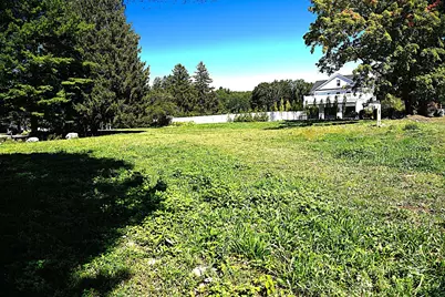 8 Taylor Terrace, Lynnfield, MA 01940 - Photo 3