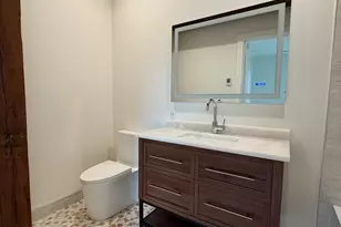 1001 Shirley St, Winthrop, MA 02152 - Photo 15