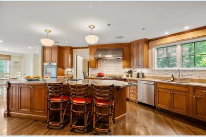 90 Suffolk Rd, Newton, MA 02467 - Photo 5