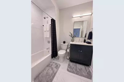 267 Old Colony Ave. #402, Boston, MA 02127 - Photo 7