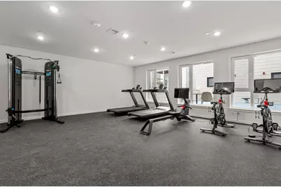 267 Old Colony Ave. #402, Boston, MA 02127 - Photo 11