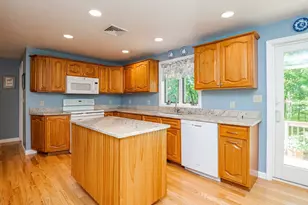 11 Currier Rd, Middleton, MA 01949 - Photo 19