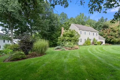 34 Laurelwood Dr, Worcester, MA 01605 - Photo 1