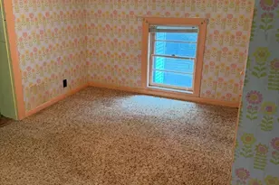 73 School St, Warren, MA 01083 - Photo 15