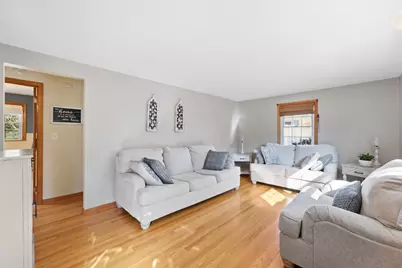 158 Telegraph Ave, Chicopee, MA 01020 - Photo 3