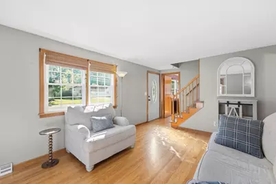 158 Telegraph Ave, Chicopee, MA 01020 - Photo 5