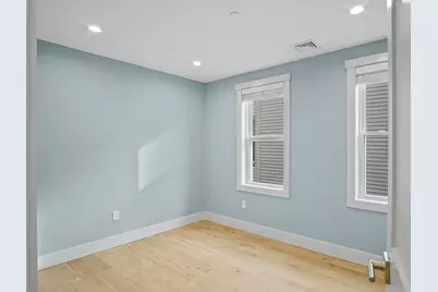 26 Crescent Ave, Boston, MA 02125 - Photo 15