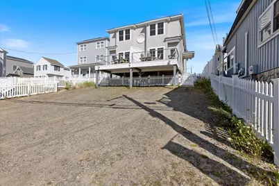 220 North End Blvd. #2, Salisbury, MA 01952 - Photo 1