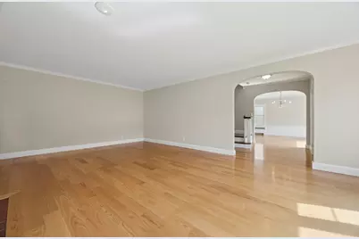 220 Mountain Ave, Malden, MA 02148 - Photo 9
