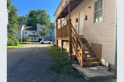 88 Washburn #88, Springfield, MA 01107 - Photo 3