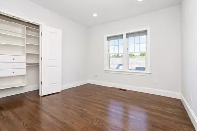 141 W 6th St #3, Boston, MA 02127 - Photo 29