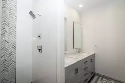 141 W 6th St #3, Boston, MA 02127 - Photo 21