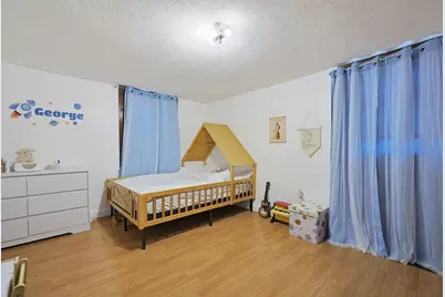 87 West St, Milford, MA 01757 - Photo 17