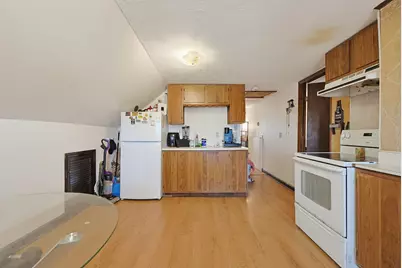 87 West St, Milford, MA 01757 - Photo 35
