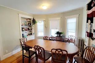 31 Leonard St, Somerville, MA 02144 - Photo 5