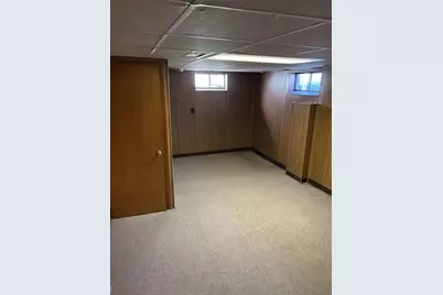 38 Cora Ave, Chicopee, MA 01013 - Photo 15