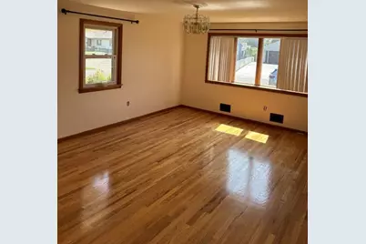 38 Cora Ave, Chicopee, MA 01013 - Photo 7