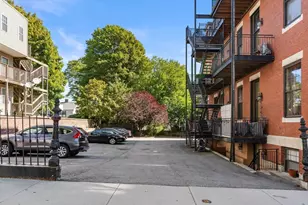 518 E 6th St, Boston, MA 02127 - Photo 35