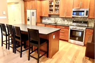518 E 6th St, Boston, MA 02127 - Photo 1