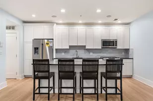 518 E 6th St, Boston, MA 02127 - Photo 11