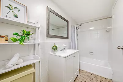 595 Revere Beach Pkwy #40, Revere, MA 02151 - Photo 9