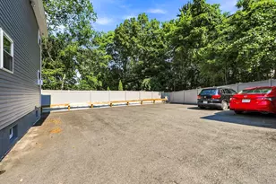 12 & 14 Hunnewell Rd, Worcester, MA 01606 - Photo 9