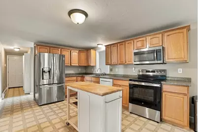21 Lyons Rd, Dudley, MA 01571 - Photo 9