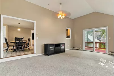 21 Lyons Rd, Dudley, MA 01571 - Photo 17