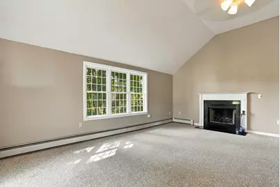 21 Lyons Rd, Dudley, MA 01571 - Photo 19