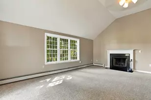21 Lyons Rd, Dudley, MA 01571 - Photo 19