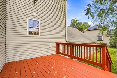 21 Lyons Rd, Dudley, MA 01571 - Photo 33