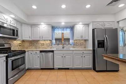 102 Narragansett Rd, Quincy, MA 02169 - Photo 11