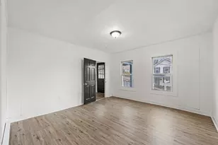 41 Prospect St, North Adams, MA 01247 - Photo 7